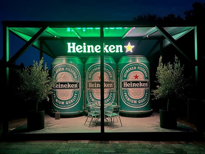 Origineel overnachten in een bierblikje